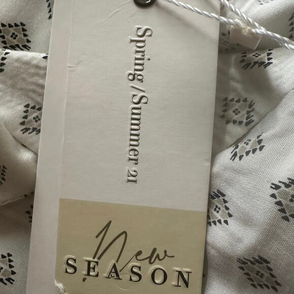 NWT Denim & Flower Petite Print Blouse Sz. XL - Picture 6 of 6